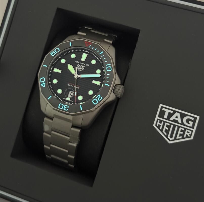 Tag Heuer Aquaracer 300 Limited Edition WOS Titanium