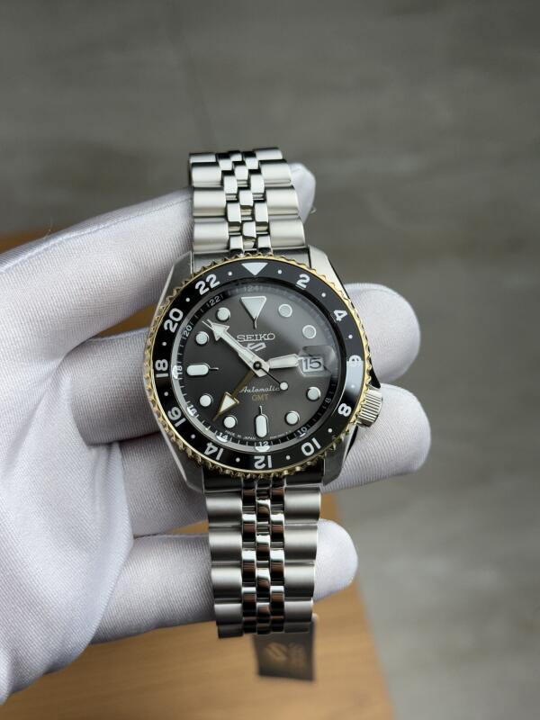 Seiko 5 Sports SSK021 GMT