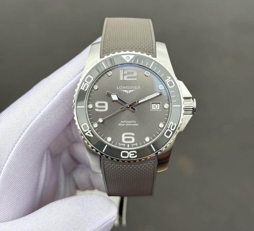 Longines Hydroconquest Grey Rubber 41mm Ceramic L3.781.4:76.9